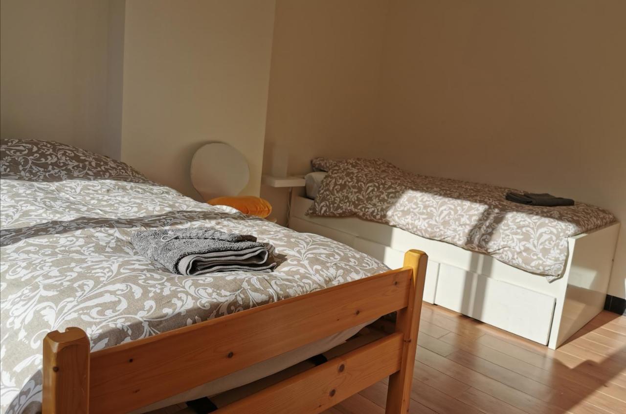 Au Fil De L Eau Apartment Namur Luaran gambar